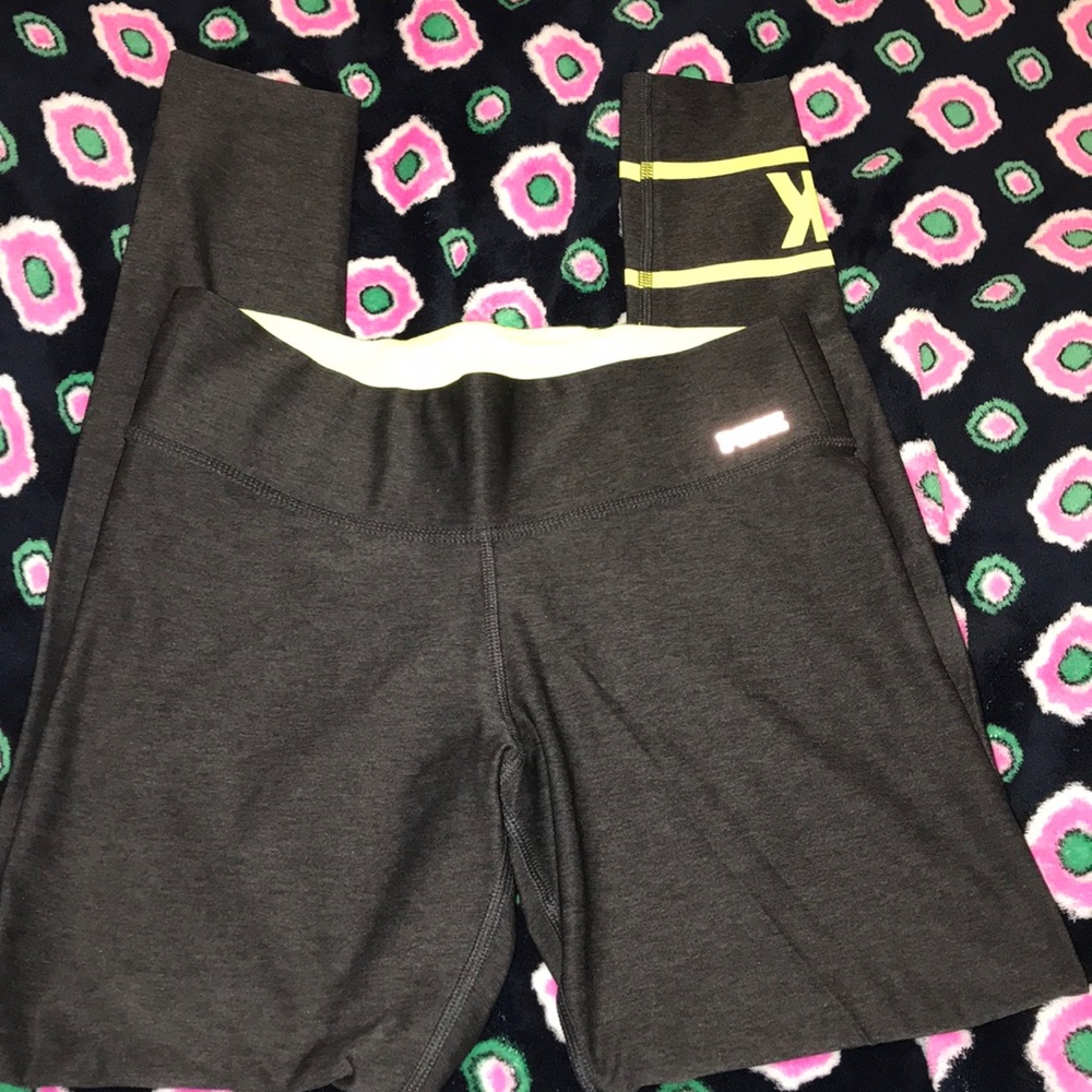 Women’s VSPINK leggings